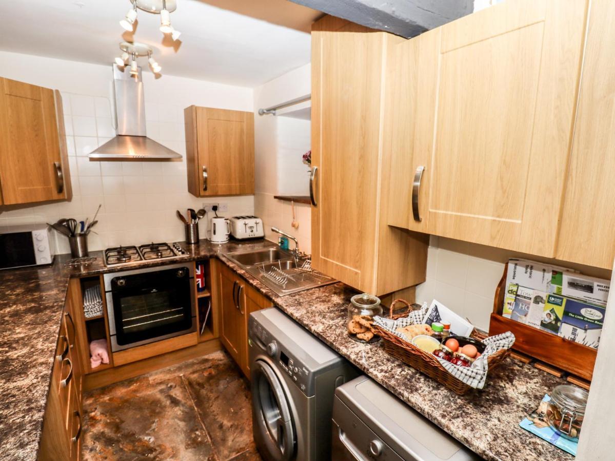 Villa Bendigedig à Blackburn  Extérieur photo